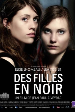 Des filles en noir